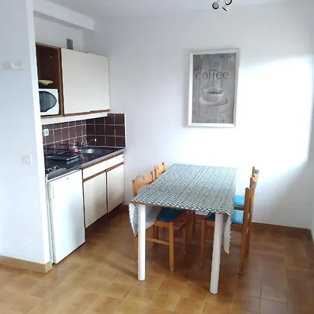 Appartement 2 Pieces A Porticcio, Proche Ajaccio Διαμέρισμα *